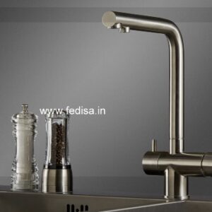 Gooseneck Kitchen Faucet Shower Head Dripping Water Wall Mounted Kitchen Taps