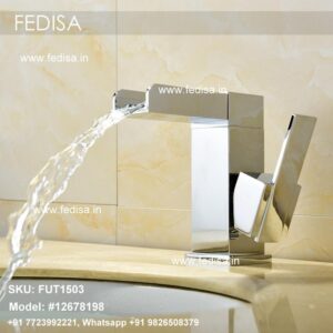 Lav Faucet Shower Head Dripping Water Wall Mounted Kitchen Taps