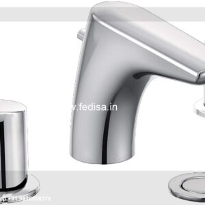 Sloan Faucet Vintage Taps Wall Mount Faucet With Sprayer